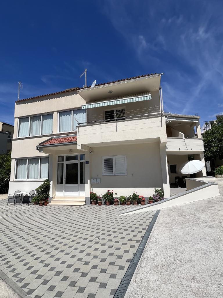 Apartmani Mijačika – fotografija 2