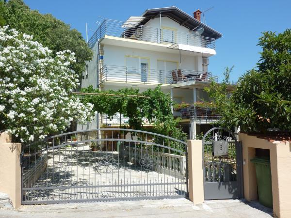 Apartmani Kresović – fotografija 3