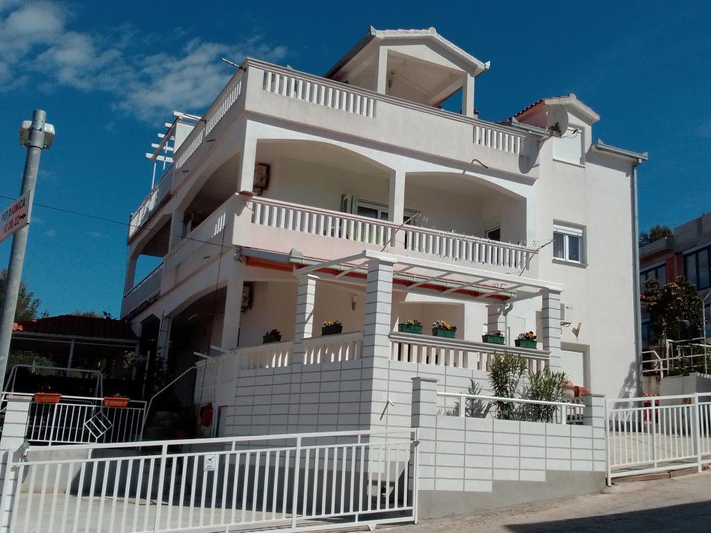 Apartmani Vila Tanja – fotografija 2